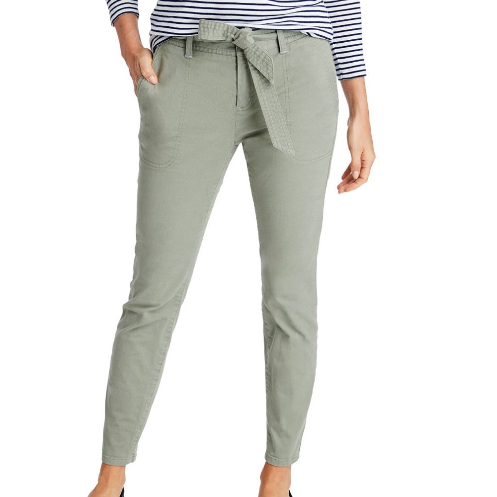SOLD Vineyard Vines High Waisted Utility Pants - 6